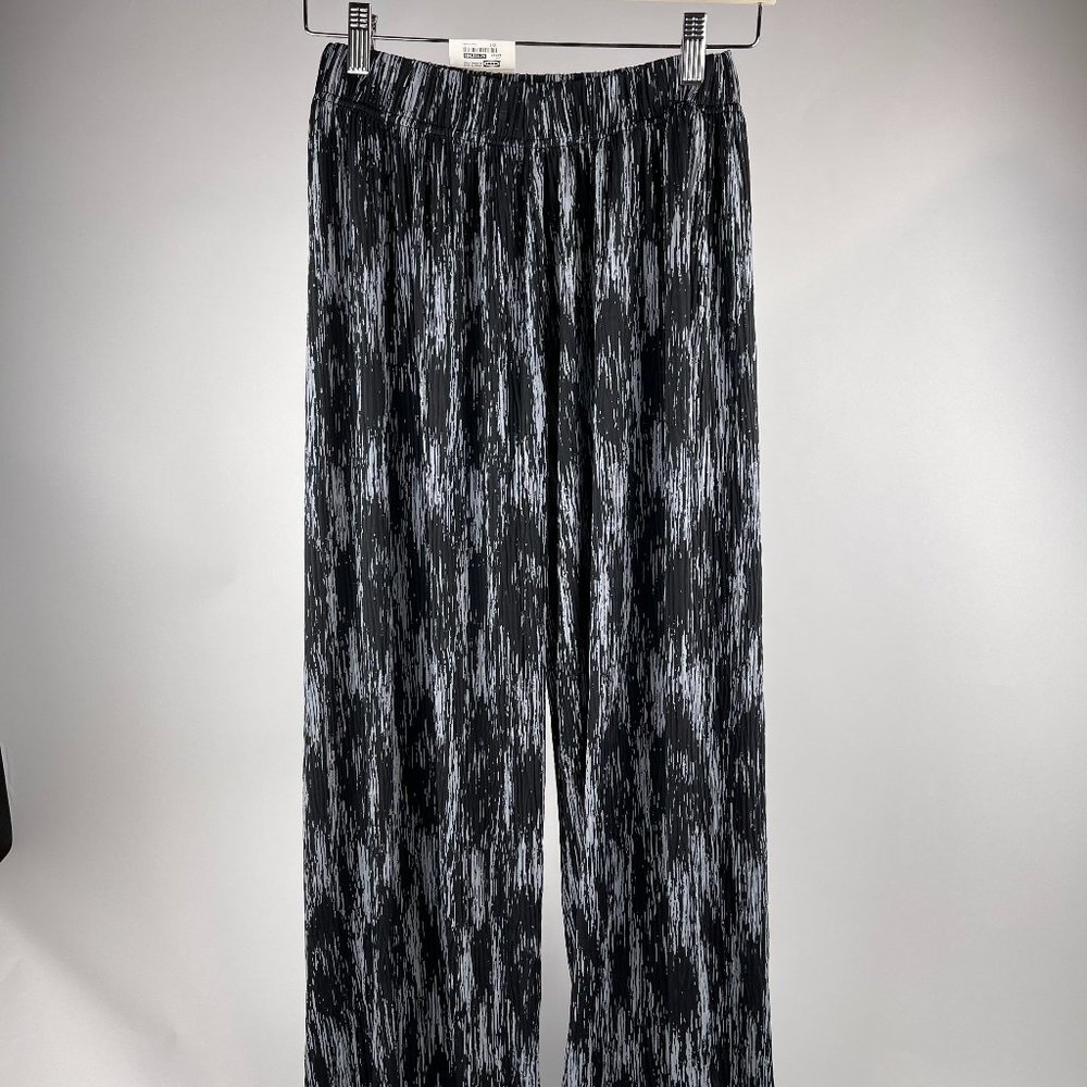 Monochrome Print Wide-Leg Pants